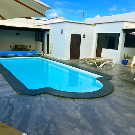 فيلة With Heated Pool Nazaret