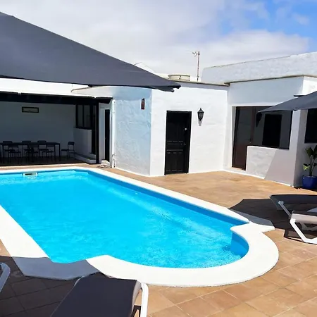With Heated Pool Villa *