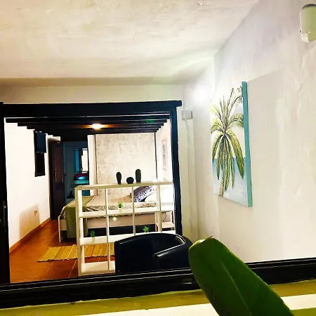 With Heated Pool 빌라 *