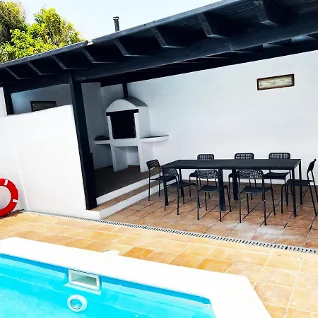 וילה With Heated Pool *
