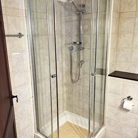 וילה With Heated Pool